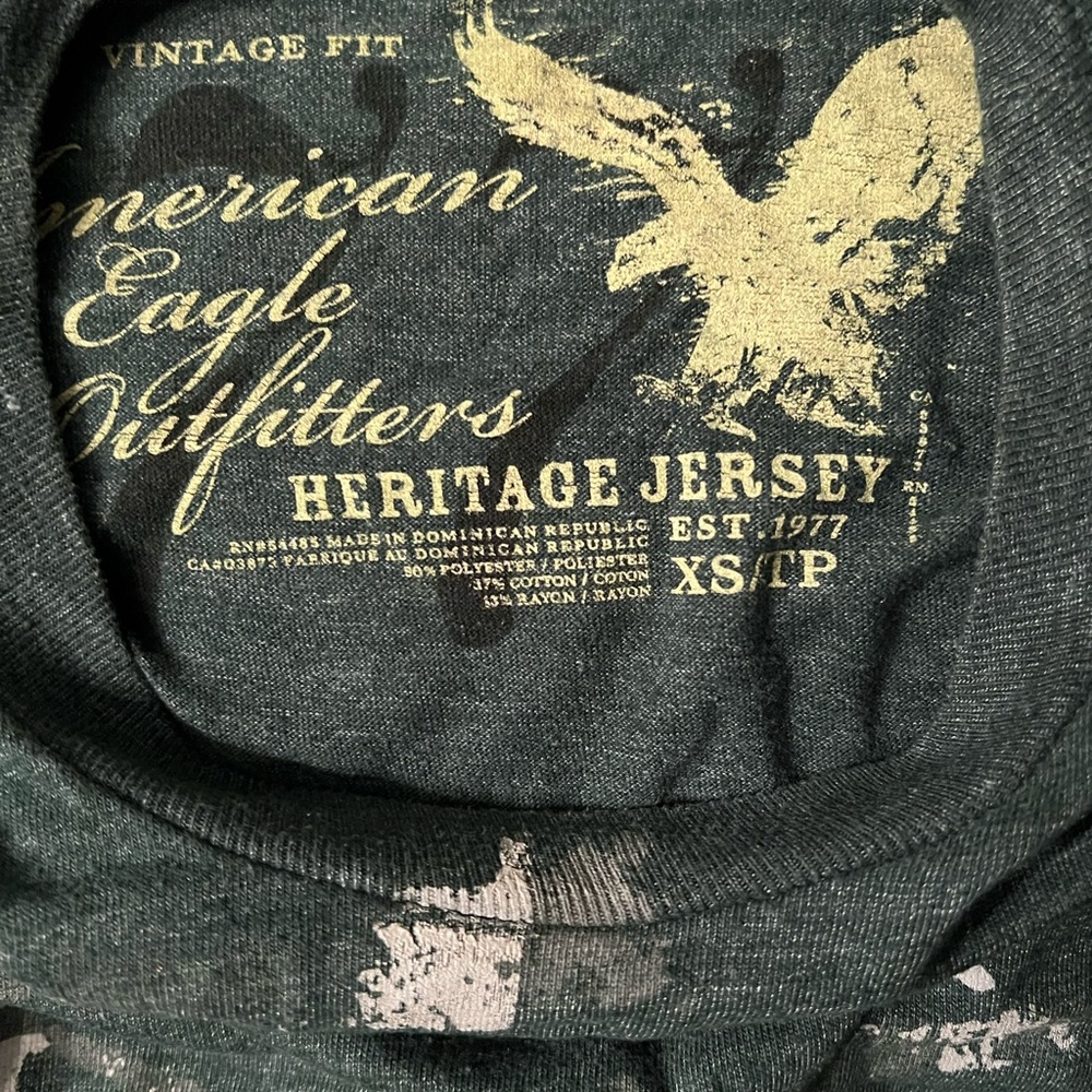 Vintage line of American Eagle boy xsmall Tshirt